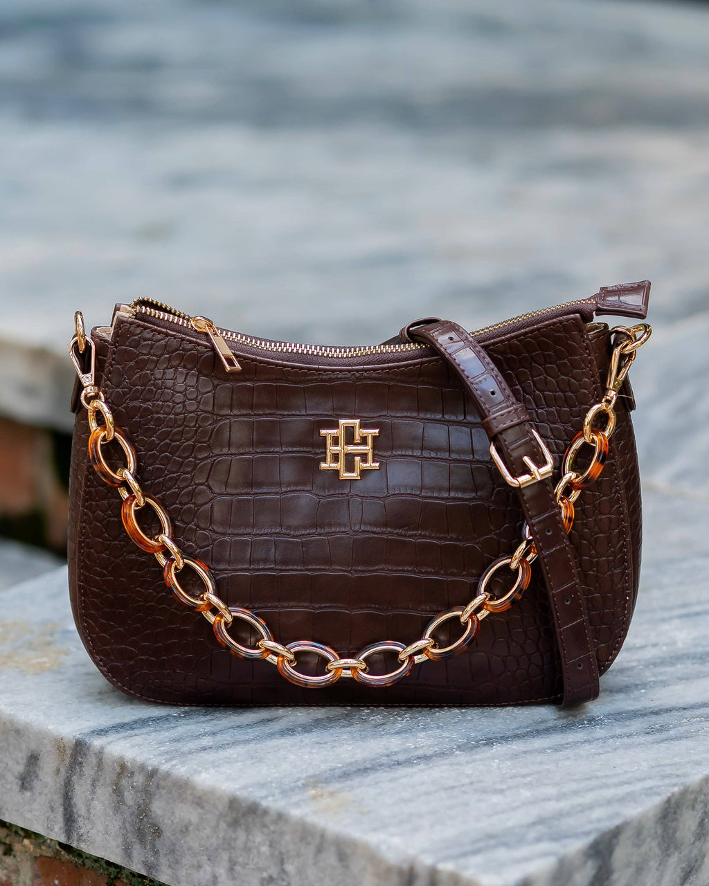 Charlee Crossbody Chocolate