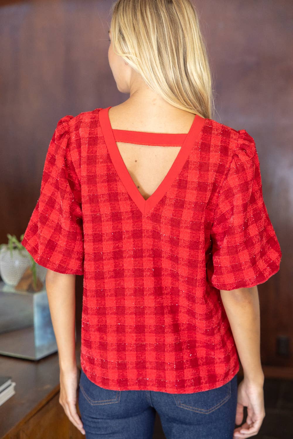 V301 Paxton Back V-Neck Bubble Sleeve Plaid Top