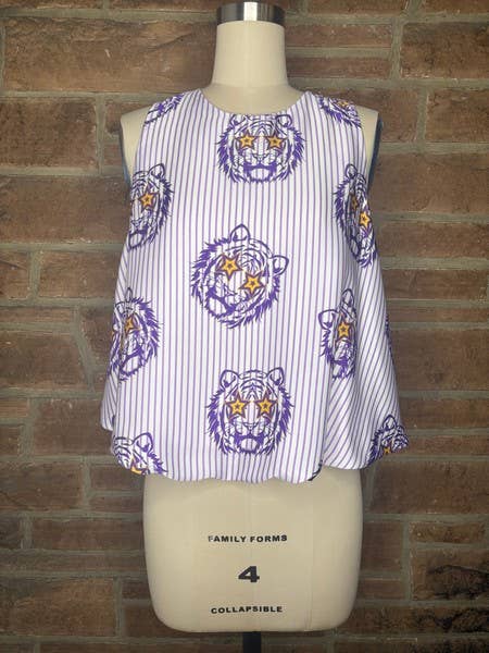 Whit Tiger Bubble Hem Top