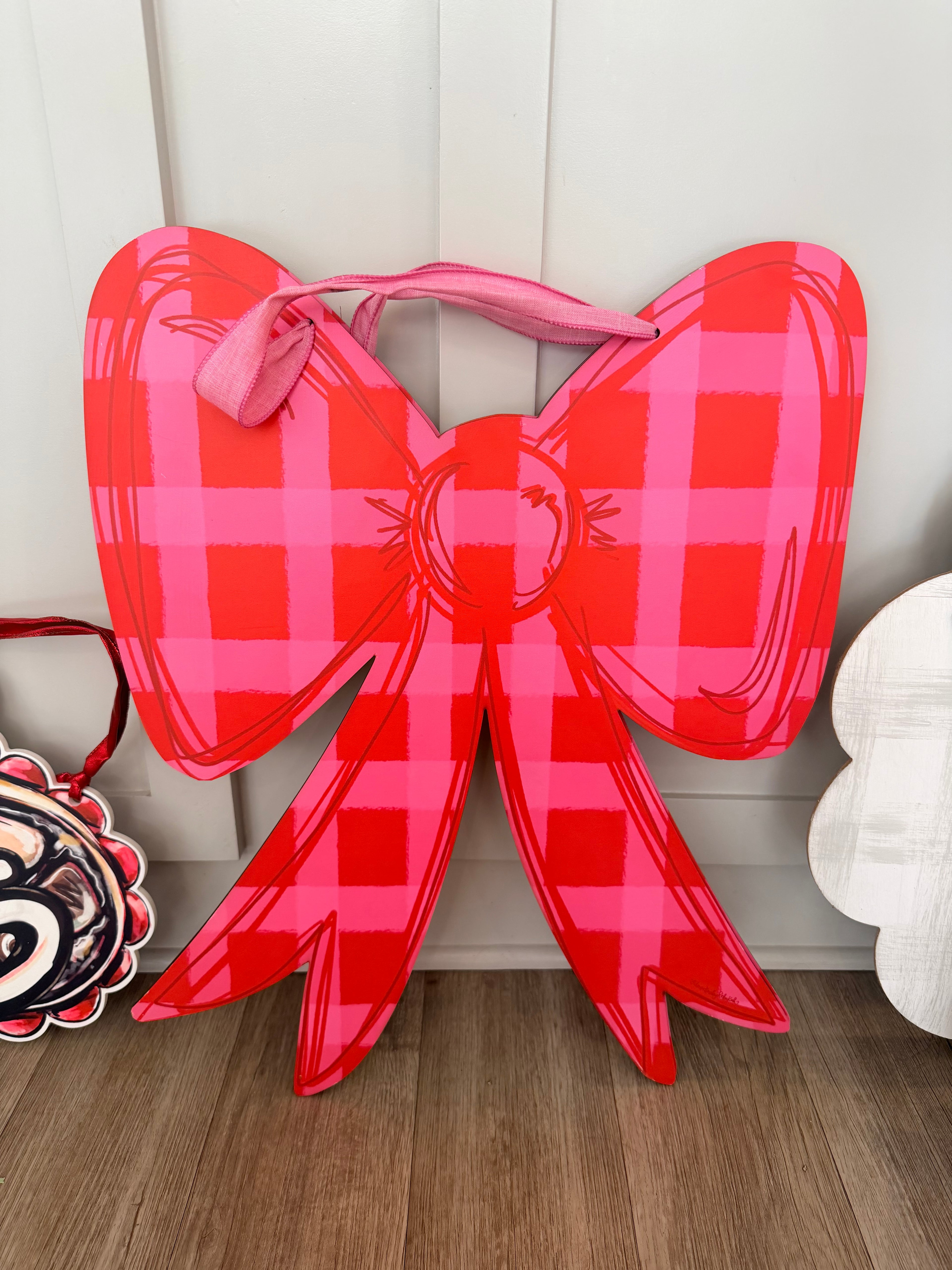 Doodles Gingham Bow Doorhanger