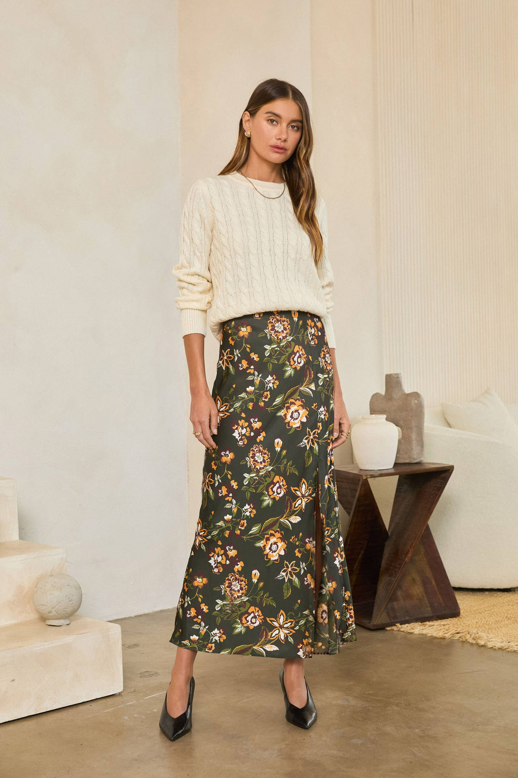 Scottie Floral Print Side Slit Midi Skirt