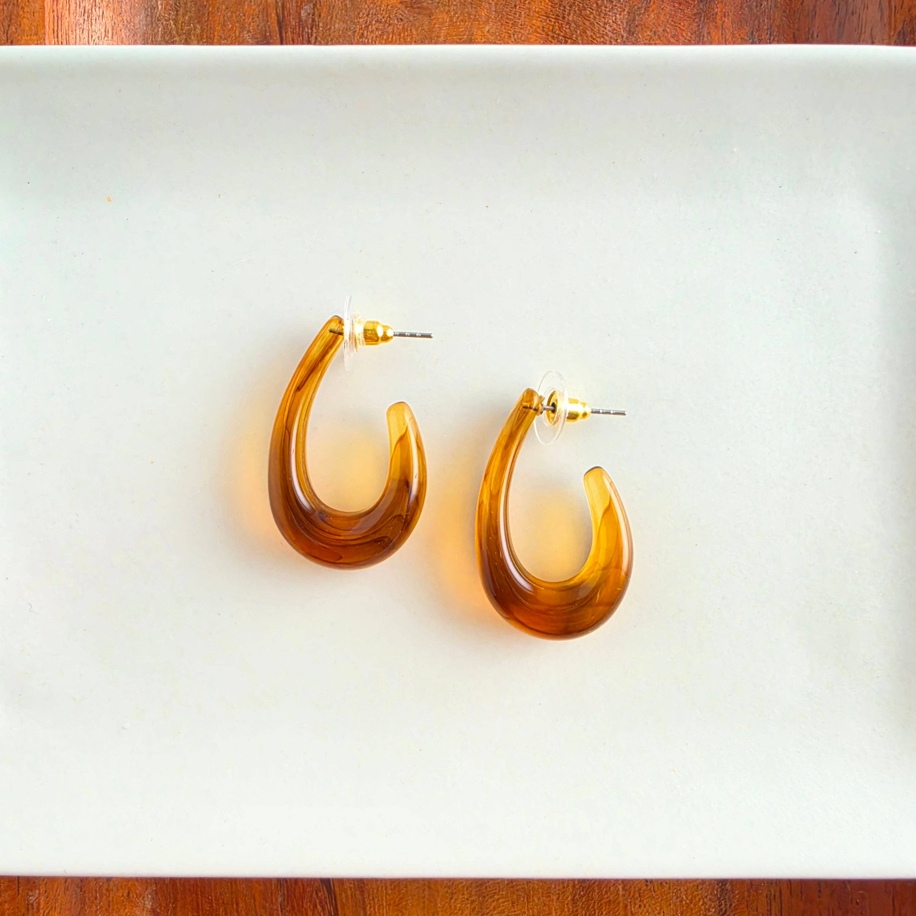 Julie Hoops - Amber