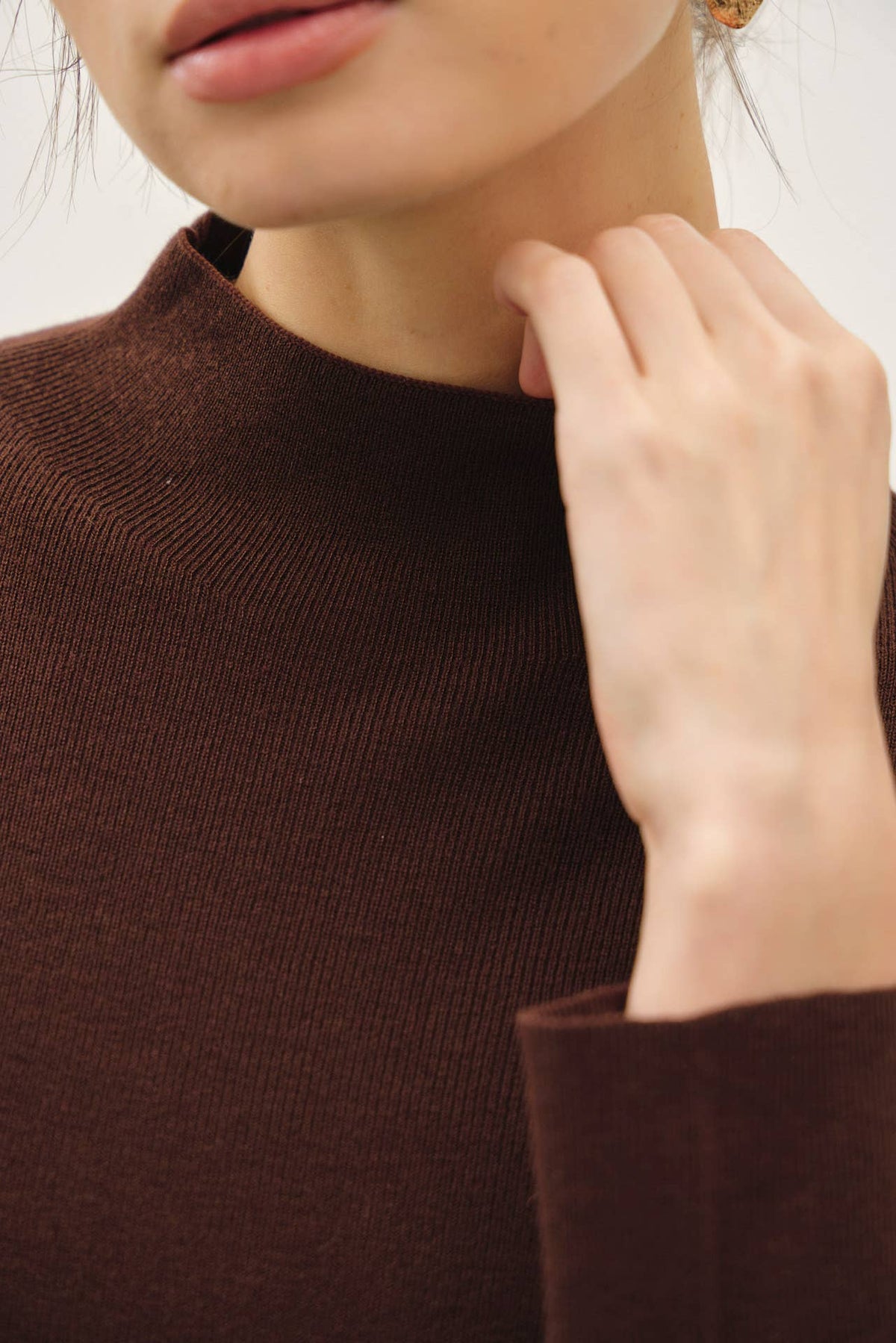 Gigi Mock Neck Ribbed Top