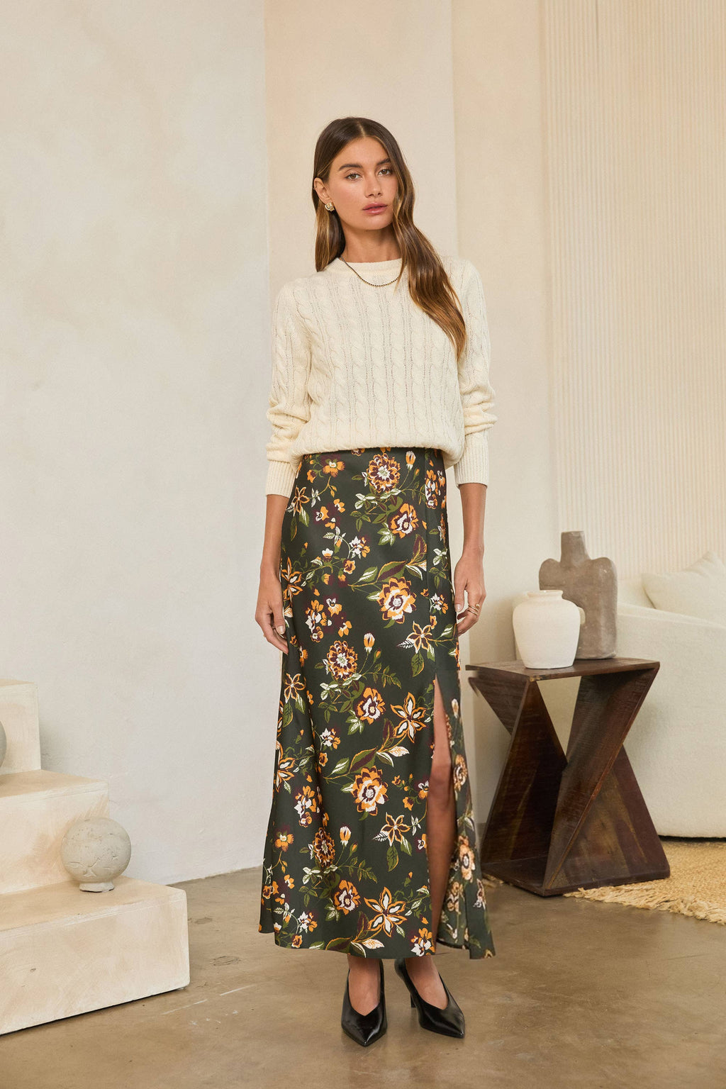 Scottie Floral Print Side Slit Midi Skirt