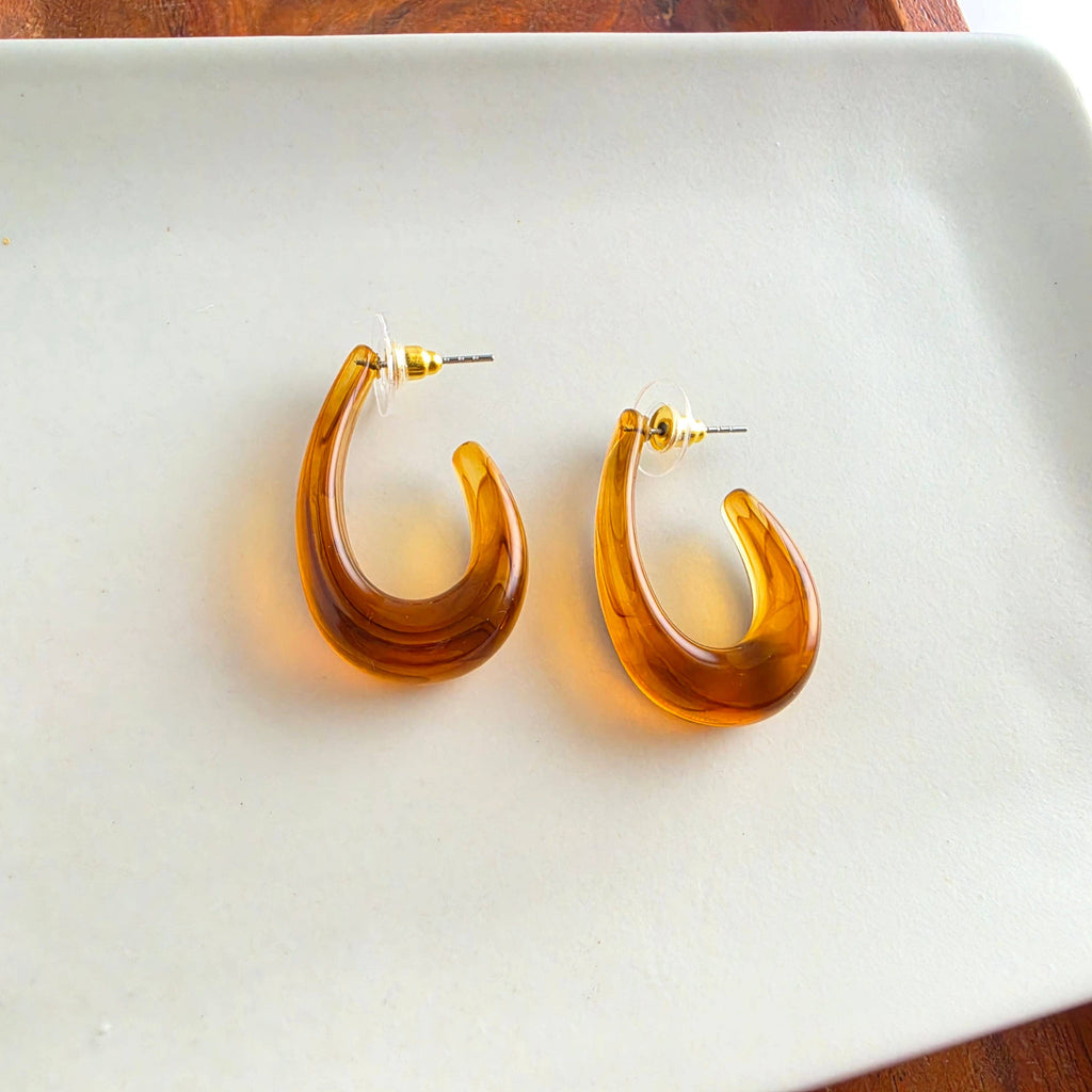 Julie Hoops - Amber
