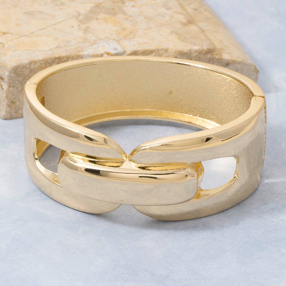 Wide Chain-Link Cutout Hinged Bangle Bracelet
