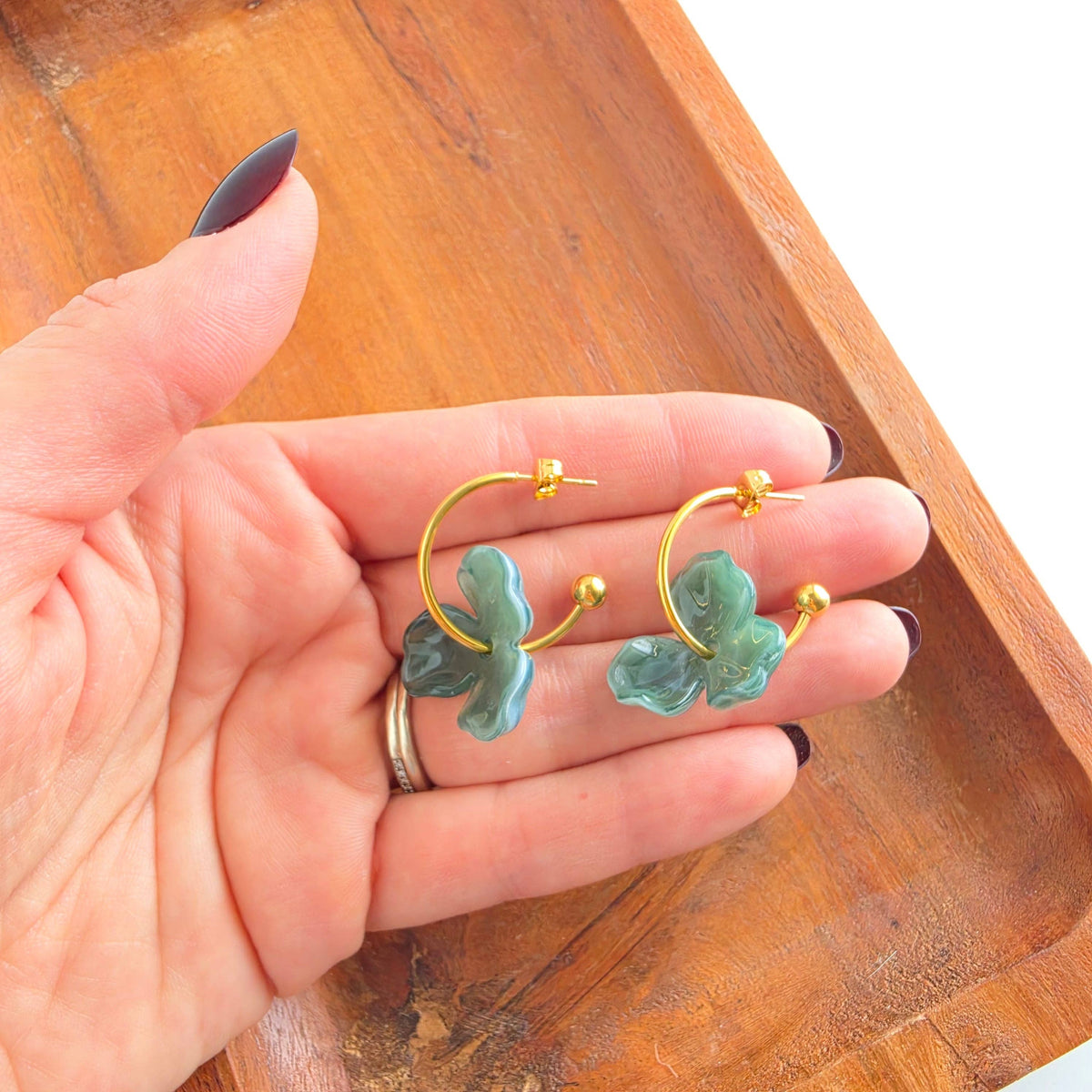 Magnolia Hoops - Alpine Green
