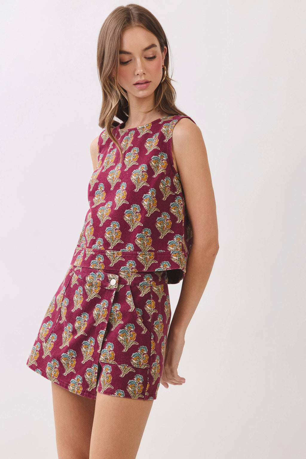 Autumn Floral Print Sleeveless Crop Top