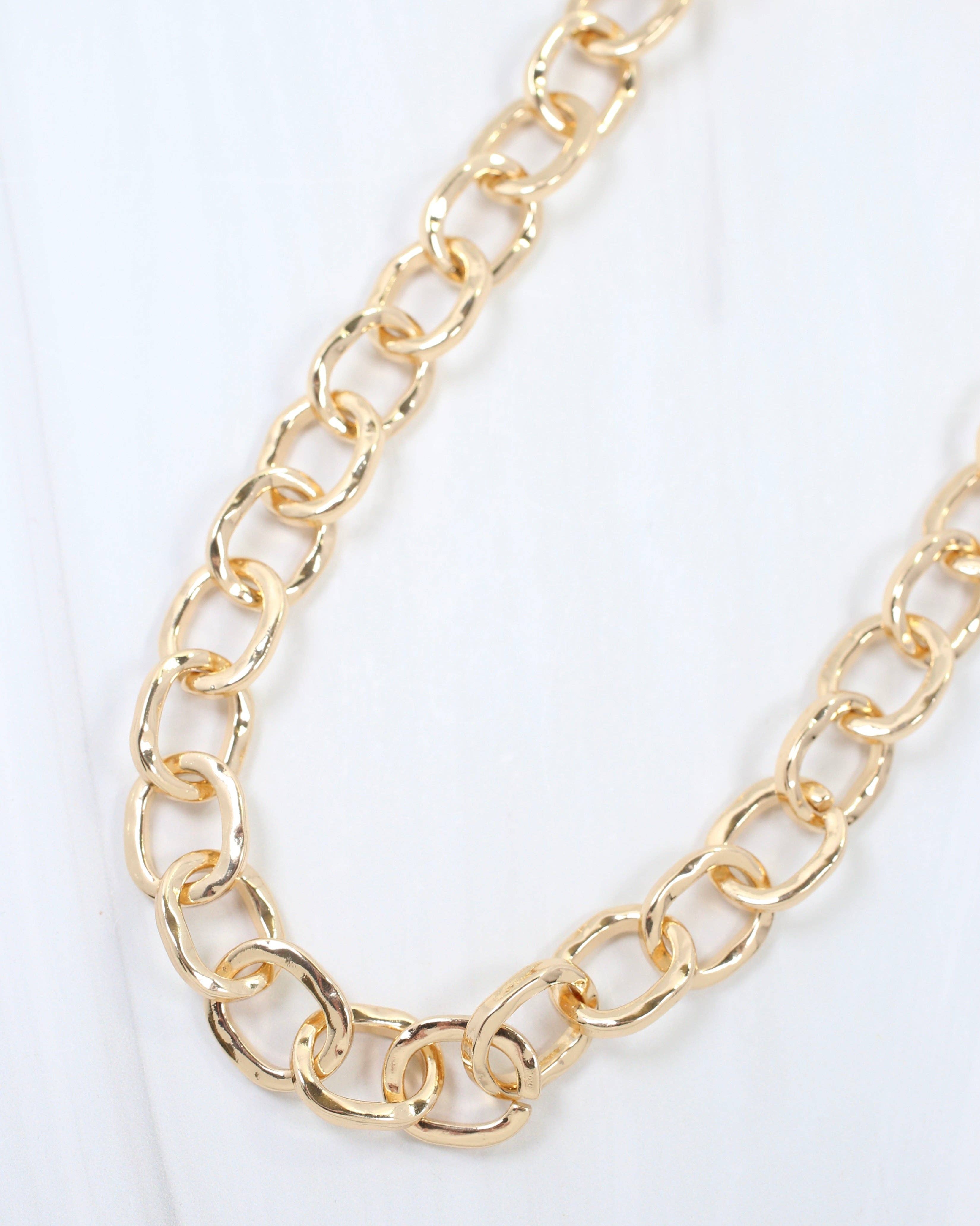 Bexley Oval Link Toggle Necklace Gold
